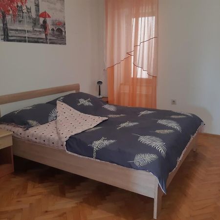 Apartment Marija Pula Zewnętrze zdjęcie