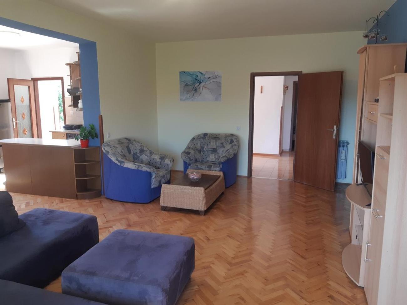 Apartment Marija Pula Zewnętrze zdjęcie