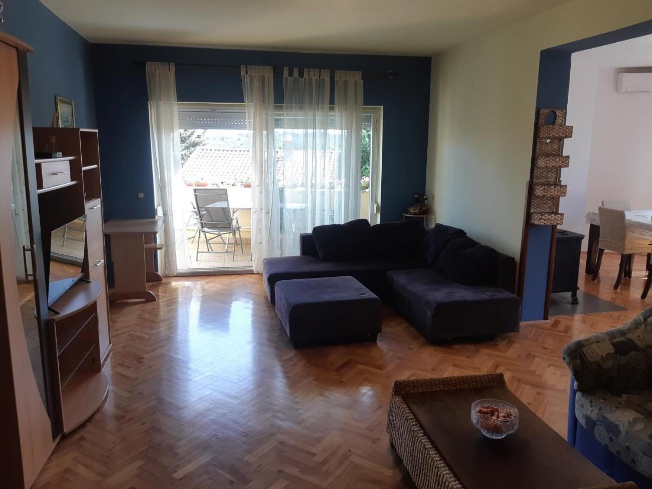 Apartment Marija Pula Zewnętrze zdjęcie